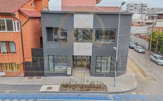 Bulevardul Mamaia - Oportunitate Unica de Investitie!! - Poză 3