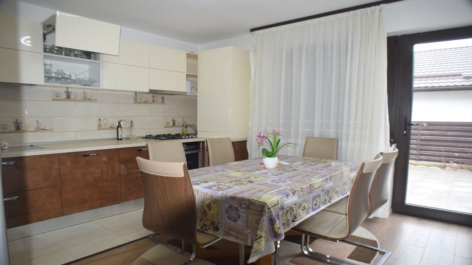 Vilă modernă- 5 camere, Brănești - comision zero - Poză 17