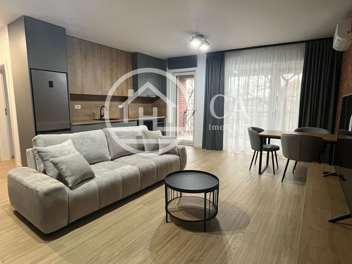 Apartament cu 2 camere de închiriat în zona Cetății, Oradea - Poză 1