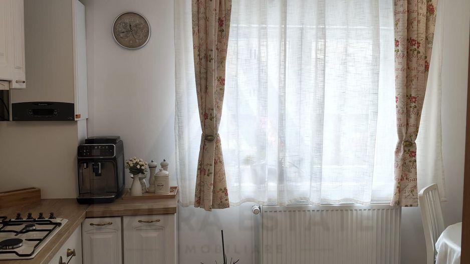 Apartament ultrafinisat 60 mp utili cu bucatarie inchisa zona Terezian - Poză 11