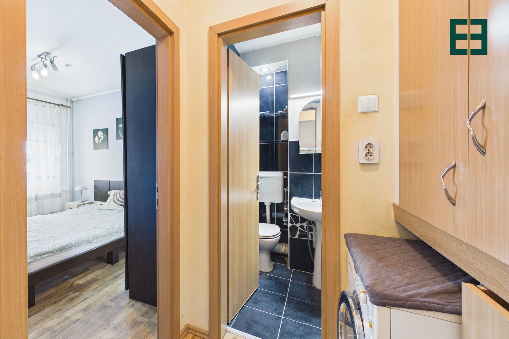 Apartament cu 2 camere etaj 3 - Zona Aurel Vlaicu - Arad - Poză 13