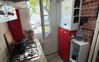 Apartament 2 camere renovat mobilat Salaj Aleea Bacau - Poză 8