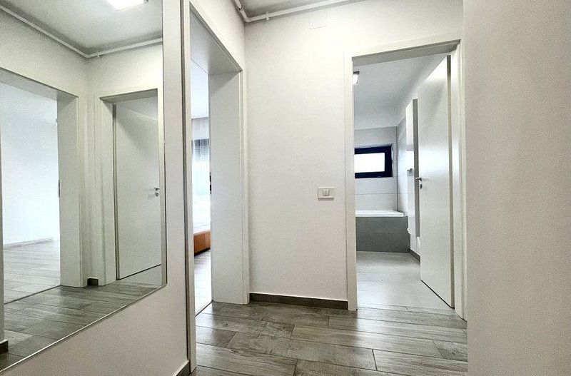 Apartament 3 camere, spațios si modern, terasa 20 mp, la intrare in Dumbrăvița - Poză 7