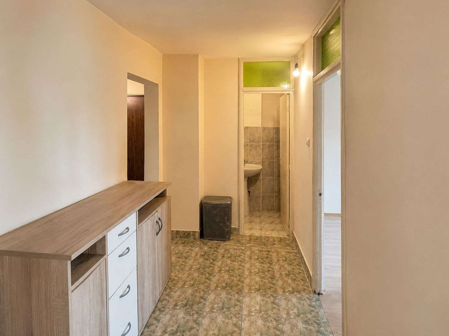 COMISION 0%, Apartament 3 Camere, Decomandat, 2 Bai, Mobilat, Bucovina - Poză 8
