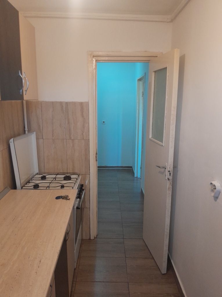 BRASADAS vinde ap 2cam 14 Mai etaj 2. - Poză 2