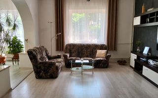 Casa de vânzare 380mp + locuinta separata pt oaspeti | Zona Cloșca - Poză 1
