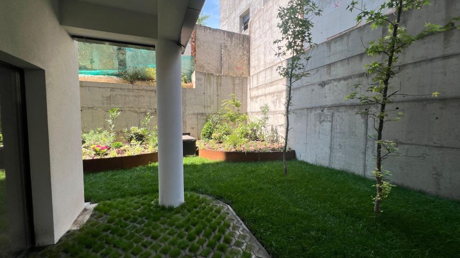 Apartament 2 Camere Premium | Curte 130 mp | Zona Centrală - Poză 2