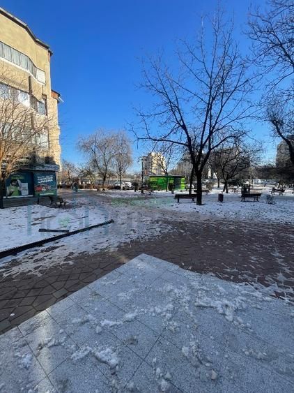 spatiul comercial prin destinatie, - Poză 7