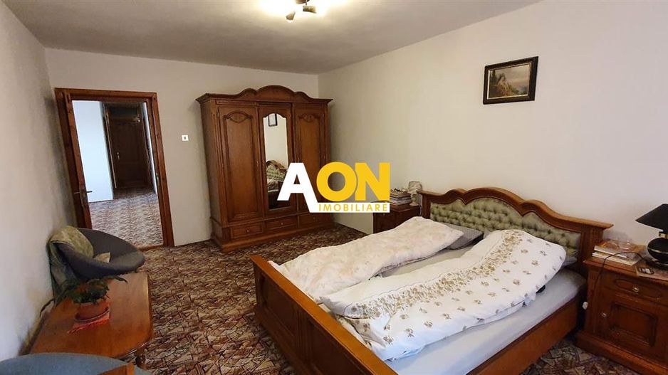1/2 Duplex, D+P+1, 6 camere, 1000 mp teren, Barabant - Poză 18