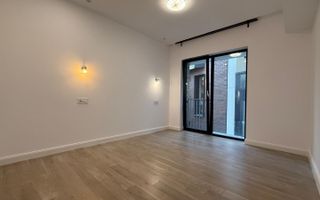 Apartament modern | Universitate | Terasă | Ideal locuință, cabinet sau birou - Poză 5