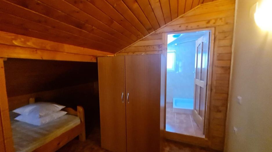 Vila multifunctionala in Predeal - oportunitate  resedinta si/sau afacere - Poză 32