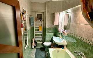 3 CAMERE DECOMANDAT--2 BAI--ETAJ INTERMEDIAR--RENOVAT--MOBILAT+UTILAT - Poză 9