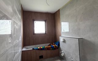 Casa de vanzare, 4 camere, zona Nord, Utrafinisata!!! - Poză 5