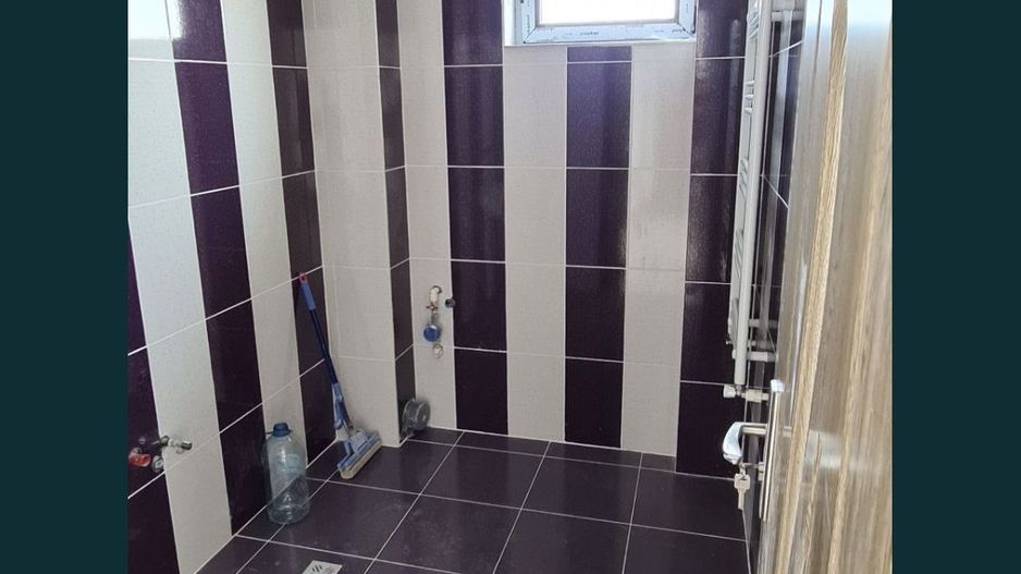 Apartament 2 camere,etaj 2, 59 mp,61000€ - Poză 8