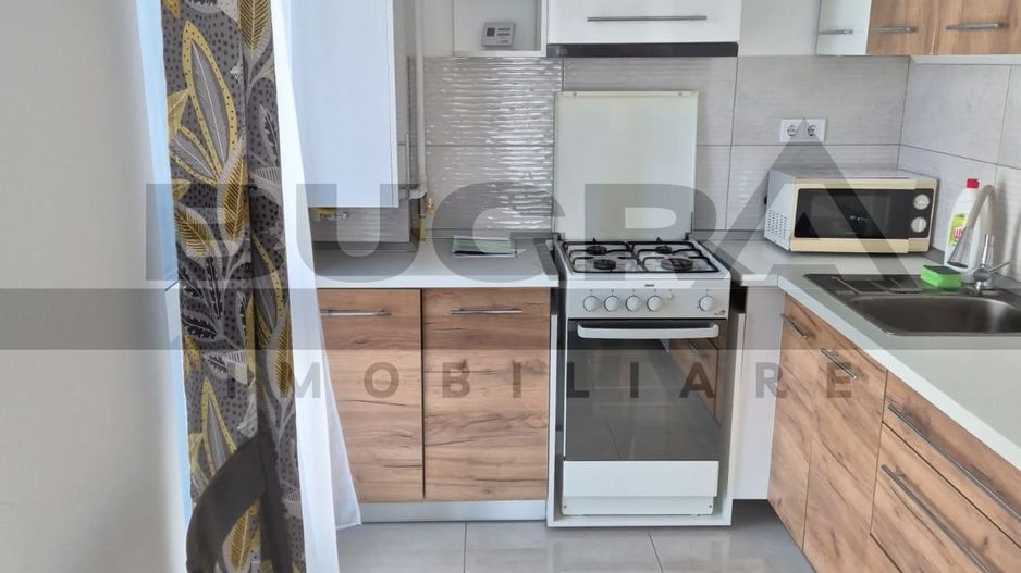 Apartament de 2 camere, decomandat, parcare, zona Calea Baciului - Poză 2