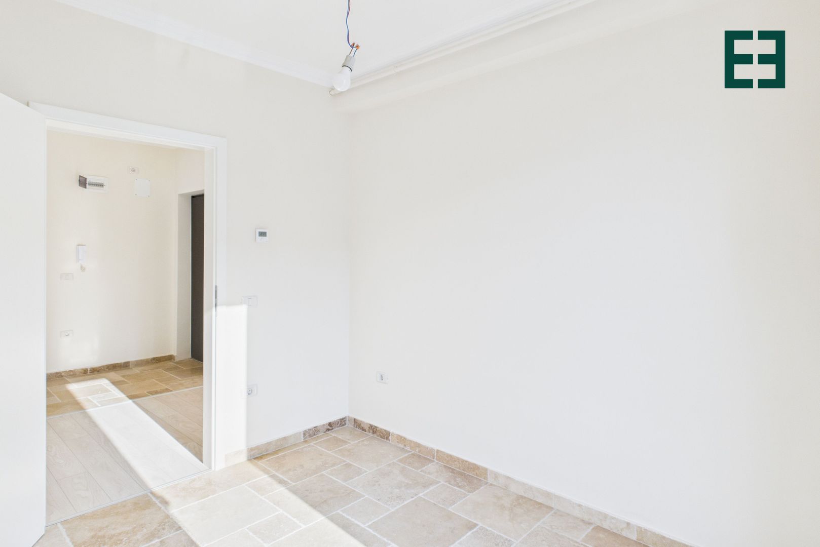 Apartament nou cu 2 camere et. 3 și loc de parcare - Giroc - Timișoara - Poză 14