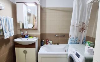 Casa tip duplex cu 6 camere, zona Republicii - Poză 21