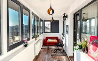 VANZARE APARTAMENT 2 CAMERE TEPES VODA 64MP RENOVAT TRIPLU VEDERE SUPERBA - Poză 1