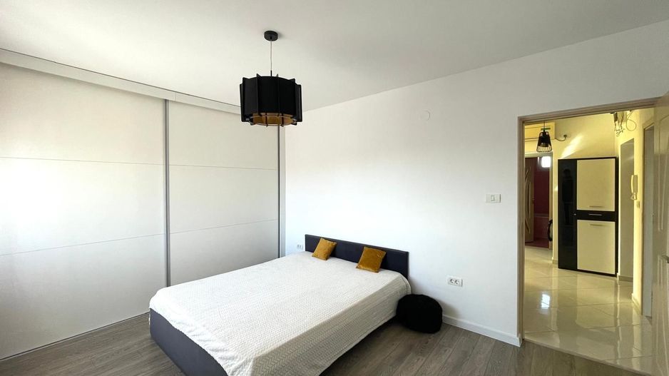 Apartament 3 camere zona Soarelui - 97.000 - Poză 3