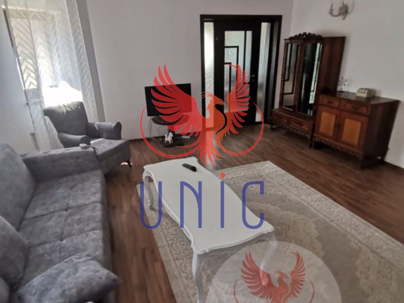 Vila 5 camere, Simnicul de Jos - Poză 2