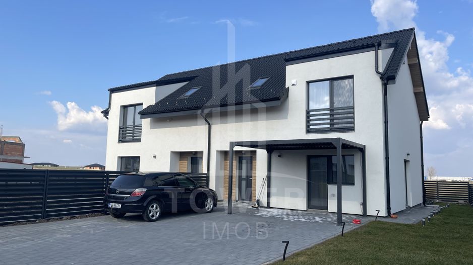 Casă Tip Duplex INDEPENDENTĂ ENERGETIC - Cartier NOU - Poză 1