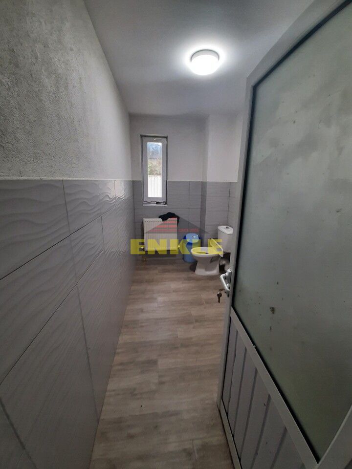 Hala de inchiriat, 300 mp + teren , zona industriala, 800 euro - Poză 8