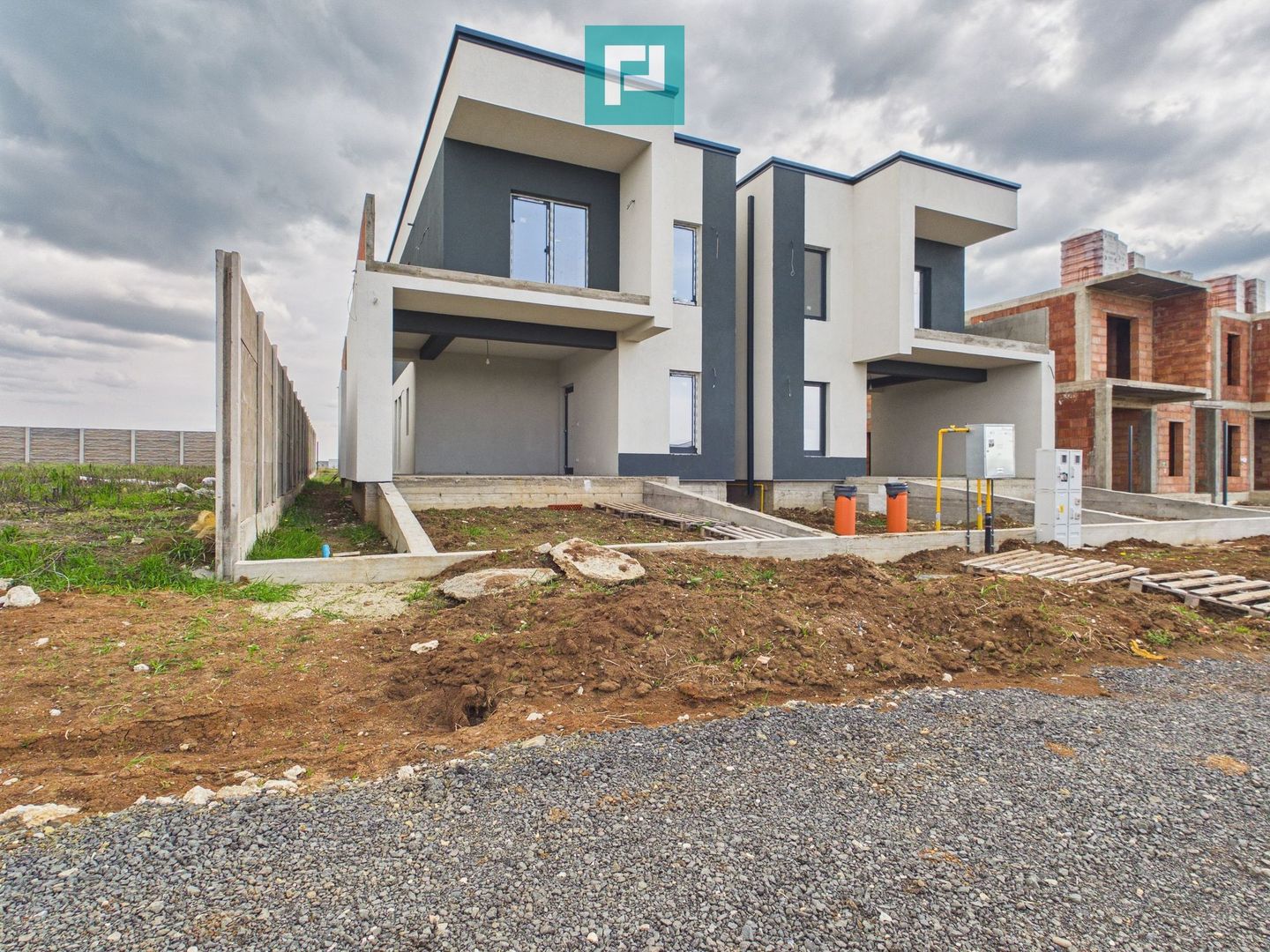 Giarmata Duplex Modern P+E - Poză 2