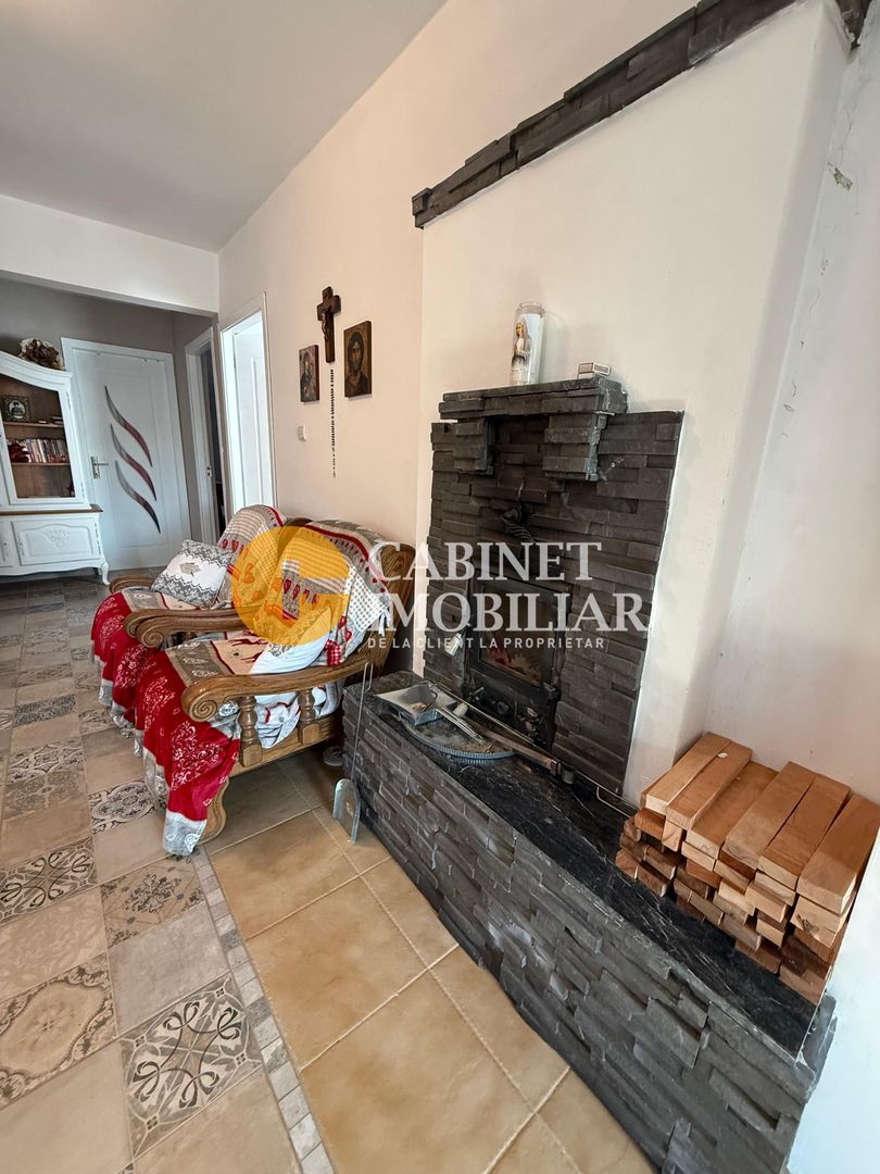 Aroneanu - Casa la asfalt - 420mp teren - 3 camere - Canalizare - Poză 13