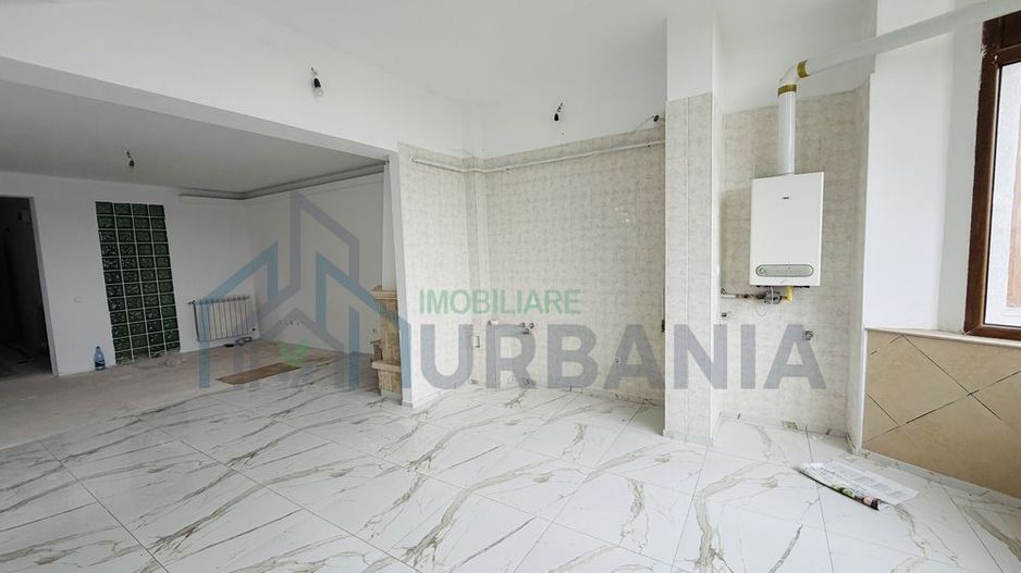Apartament 138 mp de vânzare sau schimb în Pașcani - Poză 6