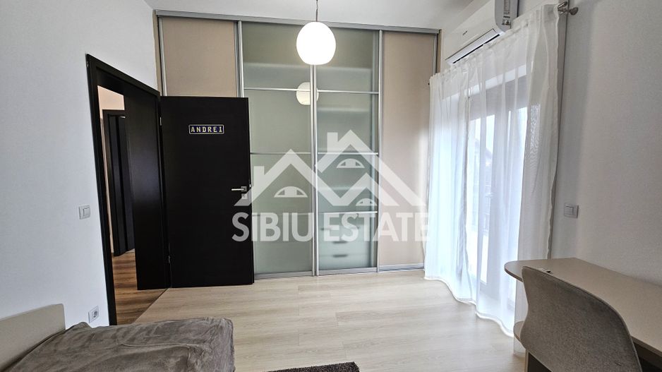 Casa individuala garaj pivnita curte mare - Poză 12