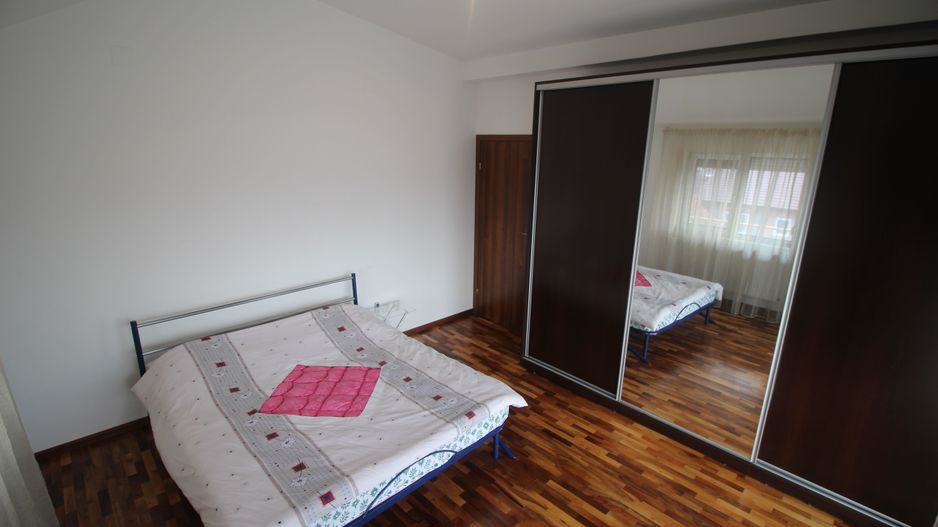 APARTAMENT SPATIOS - Poză 8