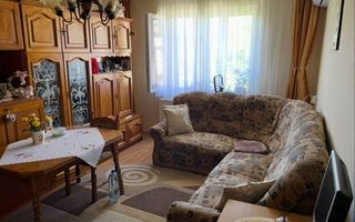 Vand Garsoniera / in zona micro 17 - Poză 2