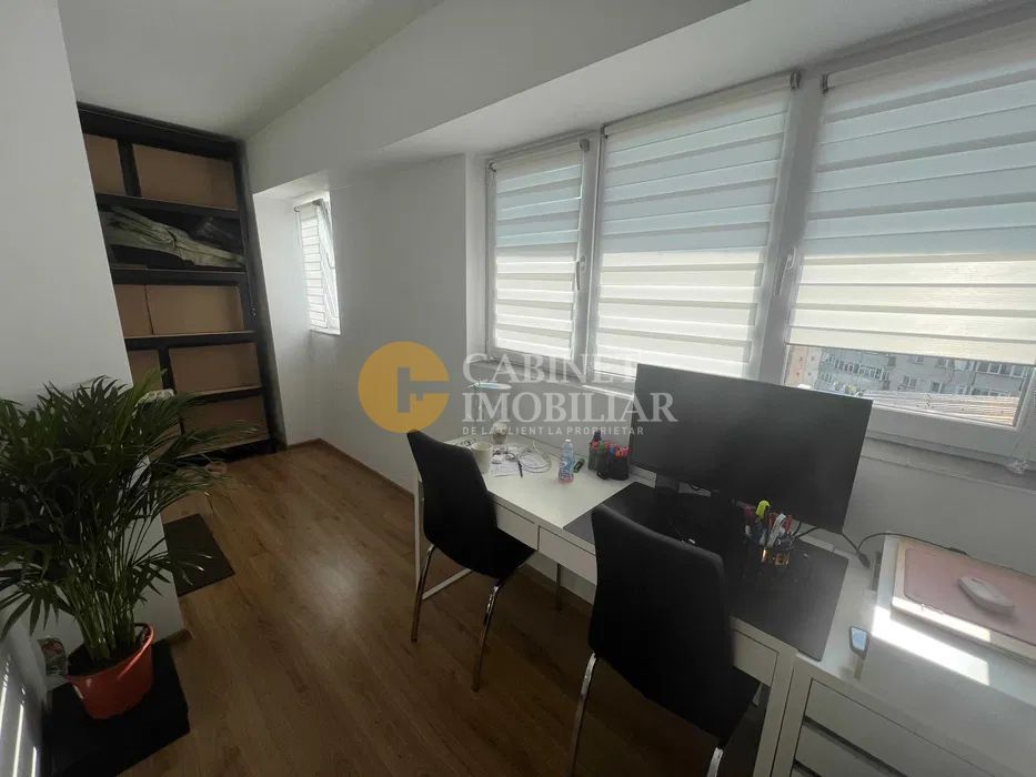 Nicolina- 3 Camere Decomandat -Etaj Intermediar - 2 Bai- Bloc 1986 - Poză 8