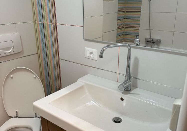 Apartament 2 camere, bdul Unirii , pretabil Booking - Poză 6