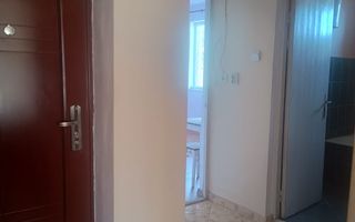 Apartament decomandat 2 camere-balcon-etaj 1-Central Zona Profi - Poză 4