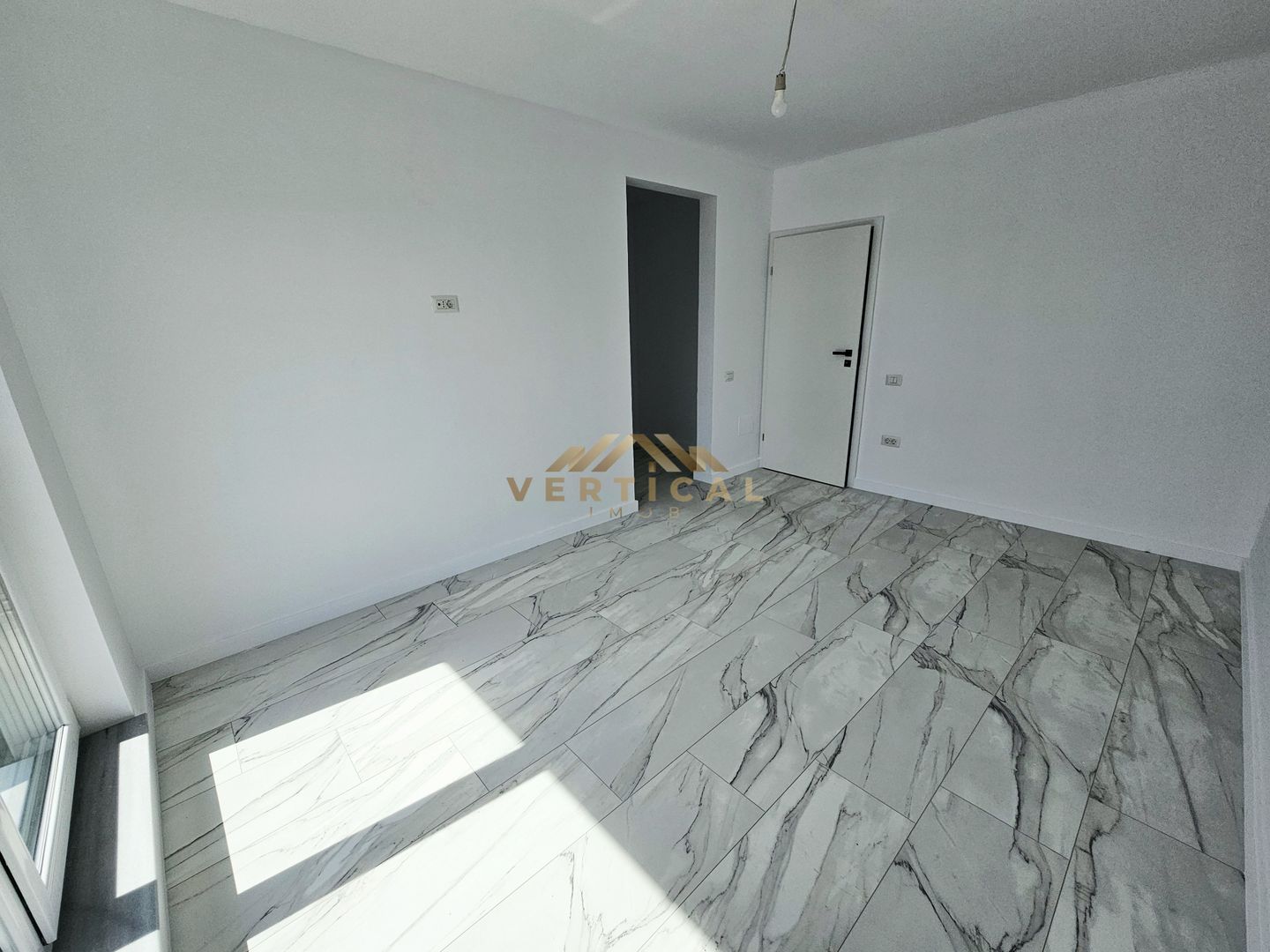 Casa parter cu 3 camere - comuna Berceni - Poză 19