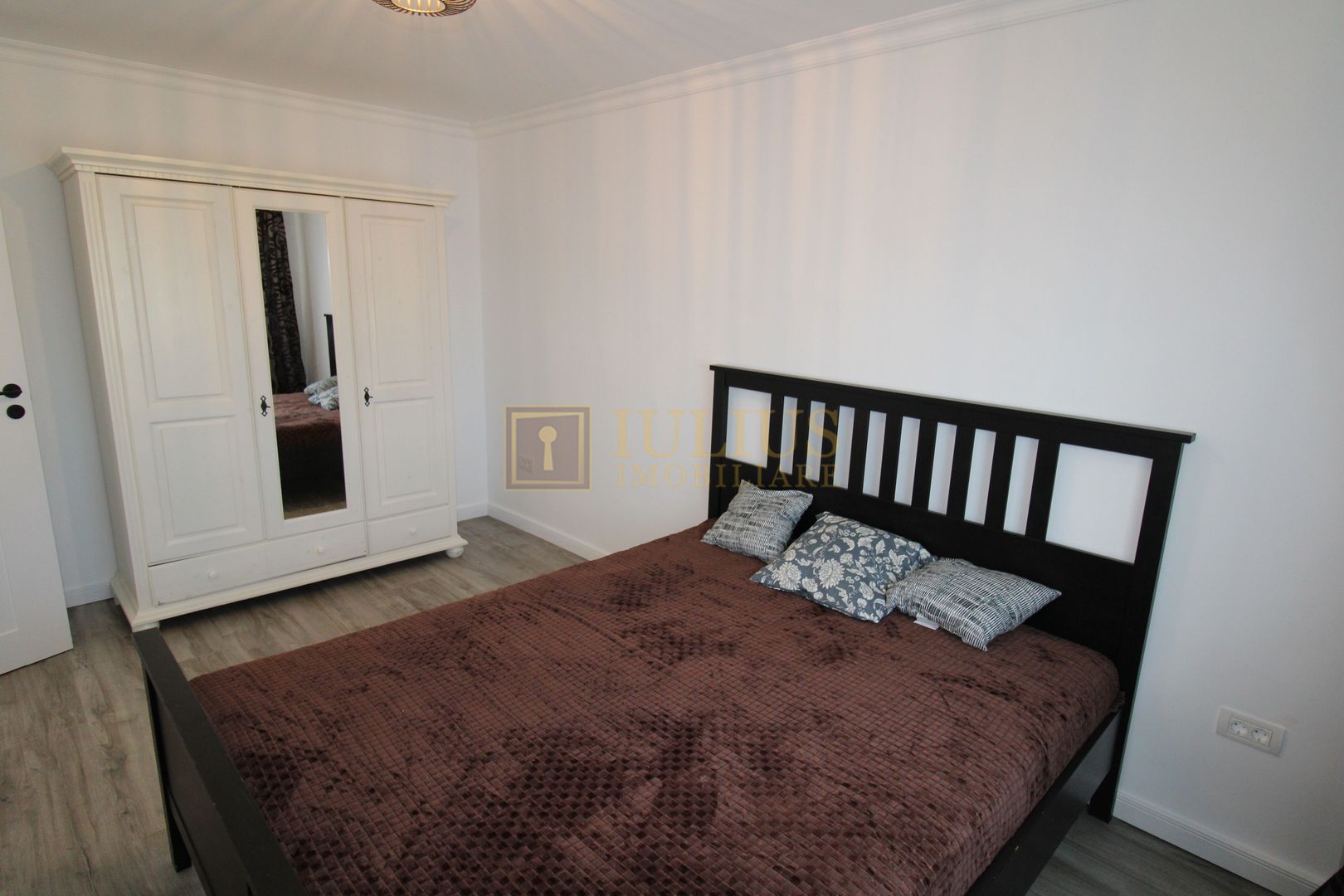 Zona Dambovita apartament 2 camere renovat modern/prima inchiriere - Poză 18