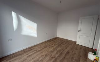 Suprafata generoasa.Terasa acoperita si incalzita. 2 locuri de parcare - Poză 7