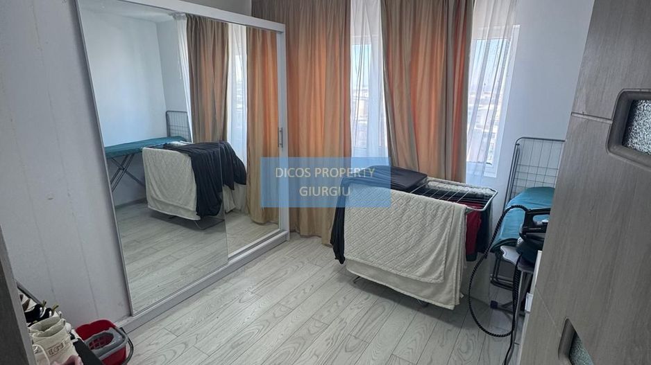 Apartament 3 camere de vânzare – Tineretului, bloc turn - Poză 9