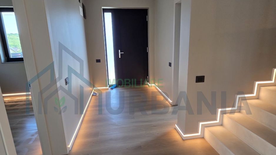 Casa Smart Panouri fotovoltaice Pompa caldura vata bazaltica 15 - Poză 6