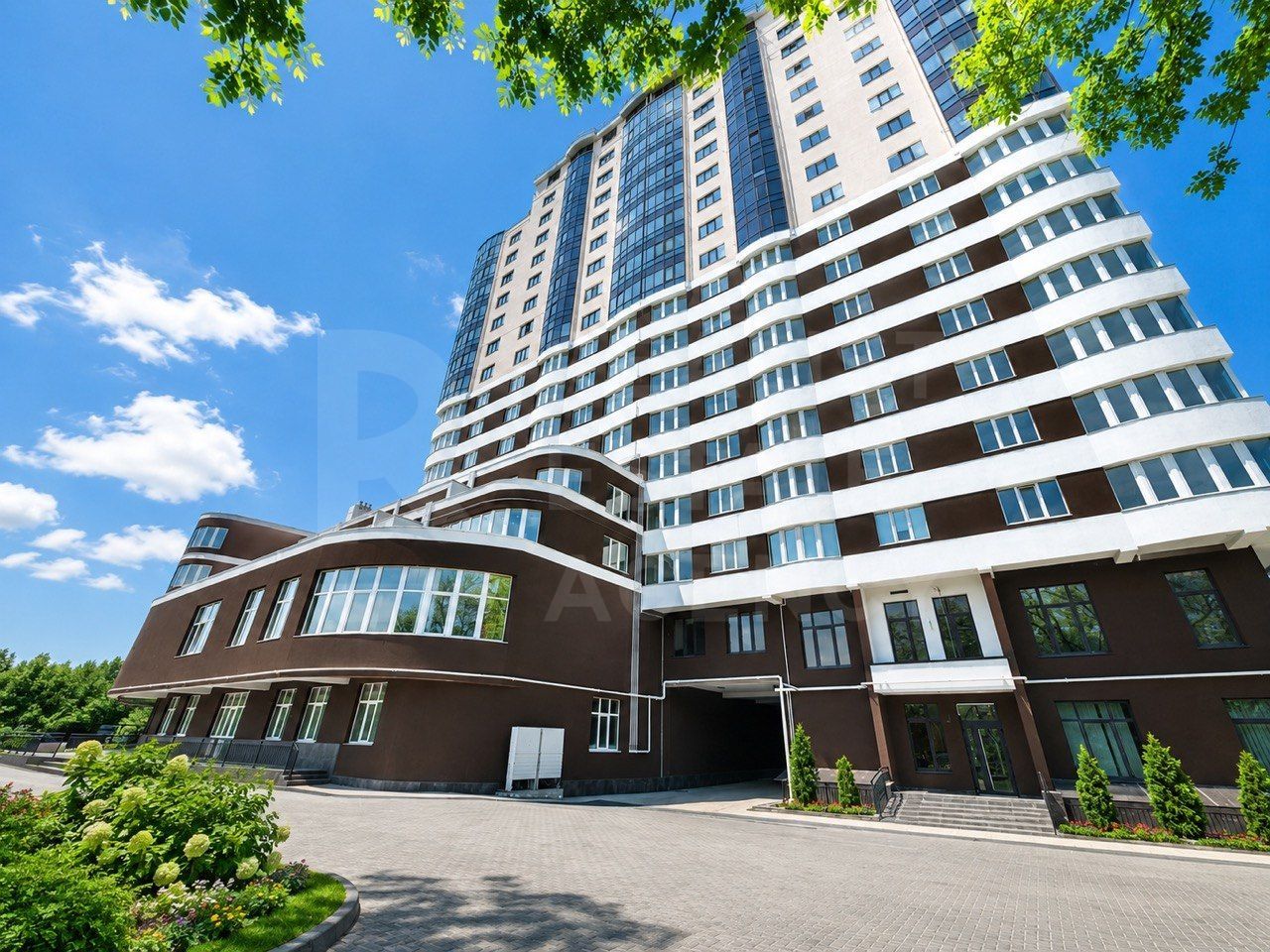 Vânzare, apartament 2 camere, str. Ginta Latina 8, Ciocana - Poză 1