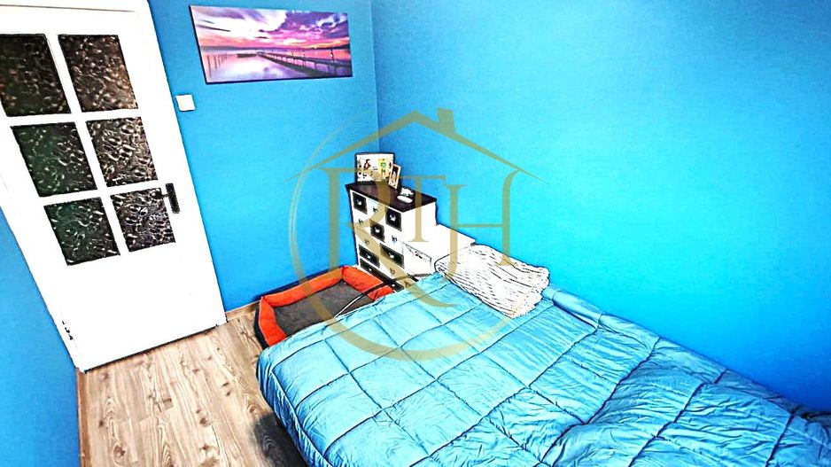 Vand apartament cu 4 camere in zona spitalul judetean,comision ,,0'' - Poză 4