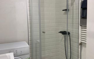 Apartament cu 2 camere, etaj 1, zona Centrală. - Poză 7