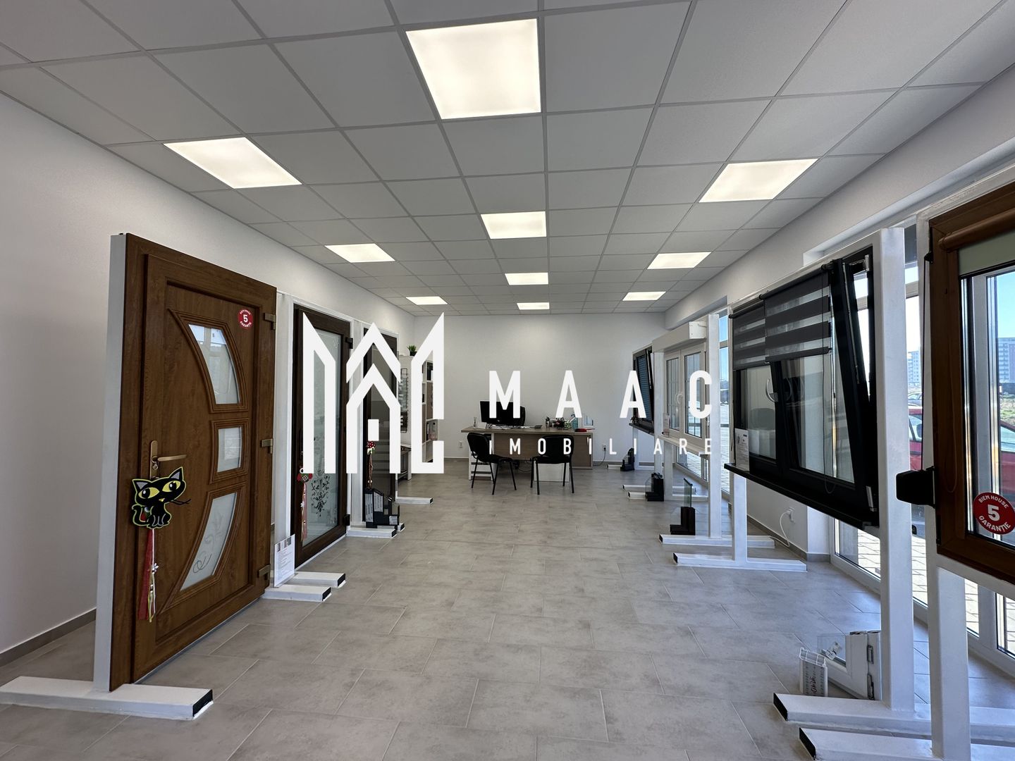 Spatiu comercial/birouri I Parcare I Zona Hipodrom I - Poză 1