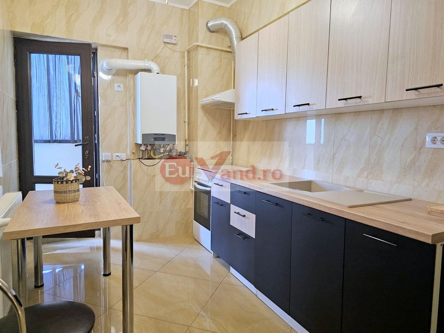 De inchiriat o camera Italian Residence, etaj 9/12, 420 euro - Poză 7