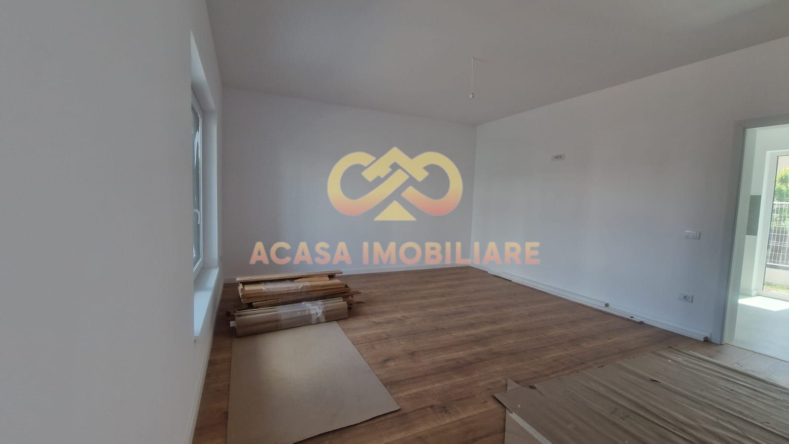 NOU APARTAMENT 4 CAMERE INTABULAT  101 MP CU GRADINA - Poză 27