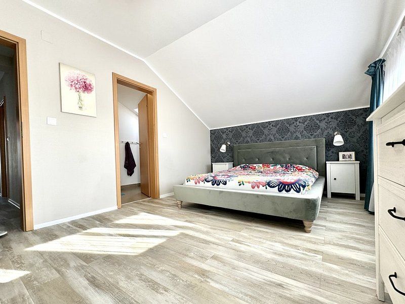 Casa de închiriat  - Dumbrăvița - Poză 28