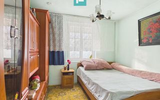 Apartament cu 3 camere zonă centrala în Lipova - Poză 5