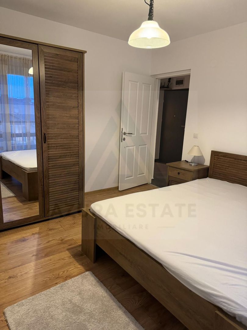 Apartament 4 camere 117 mp utili 2 bai si parcare privata in Selimbar - Poză 16
