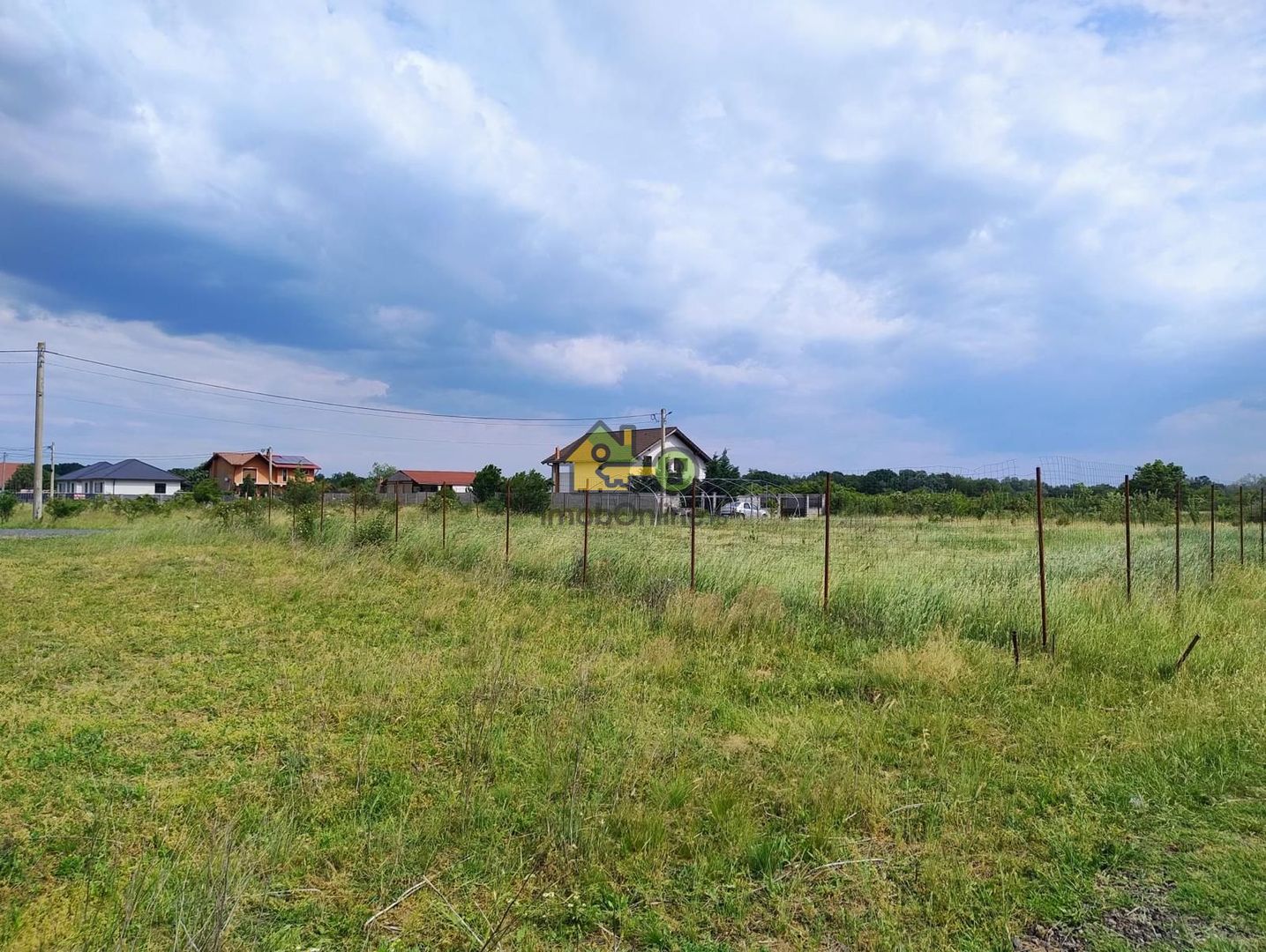 teren intravilan in sag 1271 mp - Poză 1